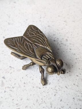 Vintage Brass Fly Ashtray Trinket Box Insect bug Moveable hinge wings